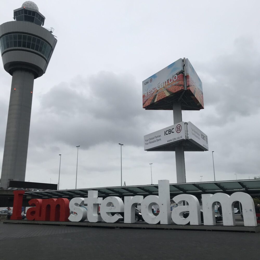 アムステルダム　空港～ホテル